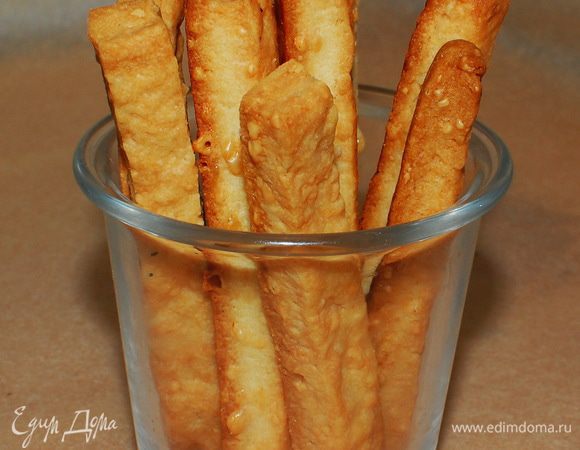 Выпекать в предварительно разогретой духовке до 220-230 градусов, до золотистого цвета (примерно минут 15-18 у меня ушло, ориентир по своей духовке).
Все! Приятного аппетита!