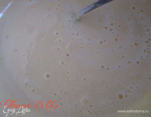 Добавить в тесто. Перемешать.