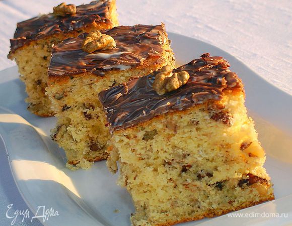 Пирог нарезаем на порционные кусочки.
Приятного чаепития!!!