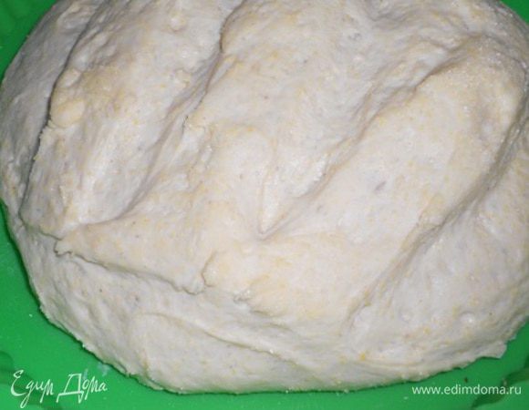 Сбрызнуть сверху хлеб апельсиновым соком и поставить выпекать при т.150 на 45 мин. до готовности проверить зубочисткой.... Хлеб получается с хрустящей корочкой, мягким мякишем, ароматный, очень вкусный....