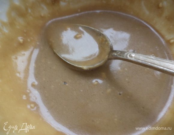 постепенно ввести бальзамический уксус, пробуя на вкус, и немного чеснока через чеснокодавку, я добавила еще немного сока лайма для вкуса