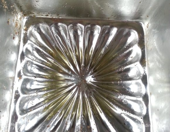 Из оставшегося теста получится ещё кексик вот в такой формочке!