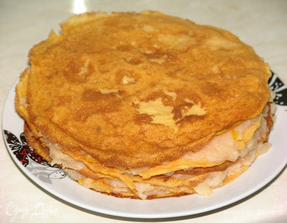 Перемазываем наши блины полученной начинкой. 