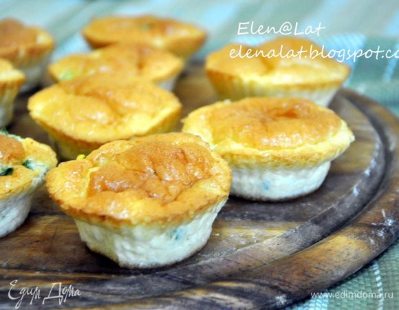 Выпекаем при 160С, в течении 30-35 минут.
Булочкам дать остыть и можно наслаждаться вкусом, не боясь за фигуру)))
Приятного аппетита!!!!