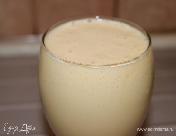 А подавать его лучше всего с коктейлем. Для этого надо взбить в блендере мороженое и сок. Невероятно удачное сочетание! Приятного аппетита!!!