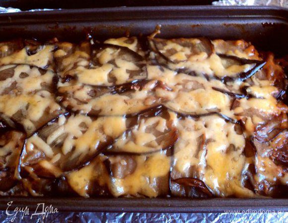 С готового террина слить  образовавшийся сок, (не вынимать из формы). Накрыть террин сверху фольгой и поставить в прохладное место на ночь для созревания.