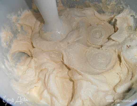 Перемешиваем  (можно тоже взбить!)