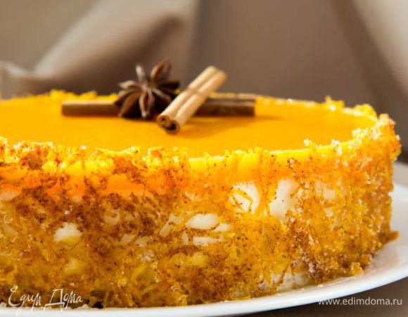 Из интересного:
рекорд по величине выращенной тыквы принадлежит фермеру Крису Стивенсу из Нью-Ричмонда, штат Висконсин, США.  Его тыква потянула на 1,810.5 фунтов  (821.2 кг) и таким образом установила новый мировой рекорд, официально подтвержденный Guinness World Records. Со слов Стивенса, вырастить такую большую тыкву ему помогли «good seed and good soil» (хорошие семена и хорошая почва) (World’s heaviest pumpkin unveiled in New York // BBC, 22 October 2010)