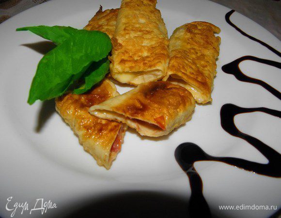 И готово)Нам было вкусно с бальзамическим соусом) Желаю вам побольше свободных и сытых вечеров) Приятного аппетита)