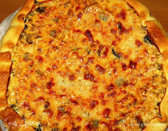 Пирог печь около 30 мин. Подавать тёплым. Приятного аппетита:)