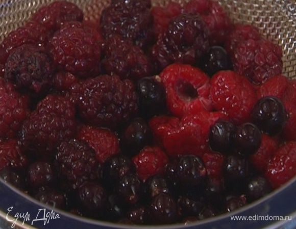 Ягоды предварительно разморозить.