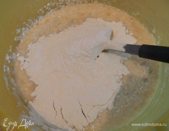 мучную смесь...