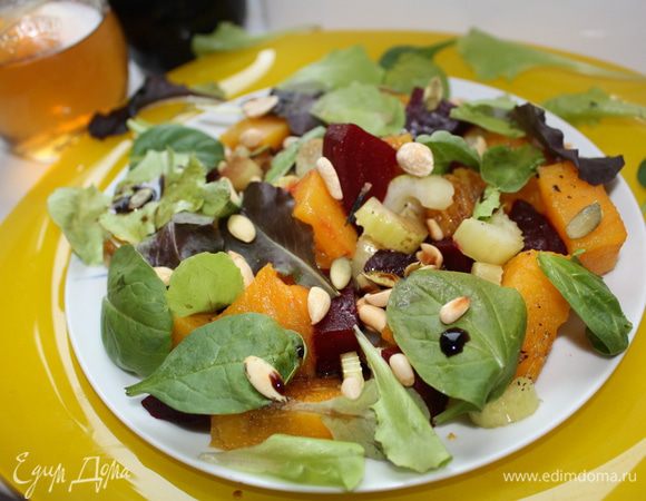 Сверху поливаем бальзамиком и все.. Приятного!!!