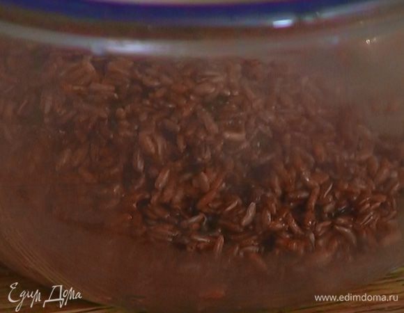 Рис отварить согласно инструкции на упаковке.