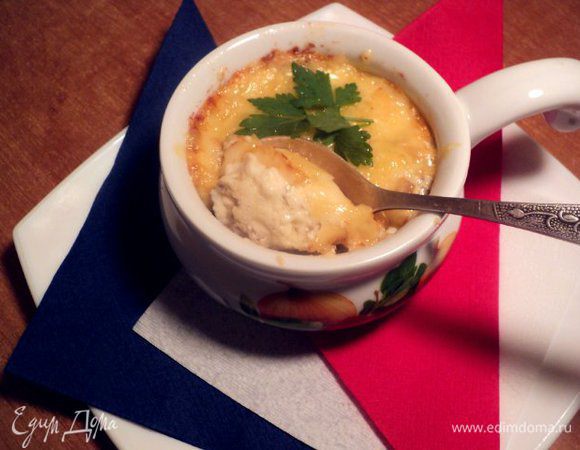 Запекать в духовке при температуре 200 гр.  10-15 мин. до золотистой корочки.
Приятного аппетита! 
