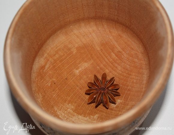 Бадьян растереть в ступкею