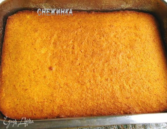 Выпекаем при 180С около 45 минут, до золотистого цвета, готовность проверяем зубочисткой.