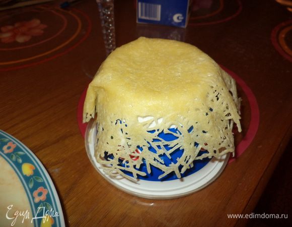 но самой удачной оказывается баночка из-под рикотты (маленькая 250 г) из всех моих опытов, а делаю я их уже около года!