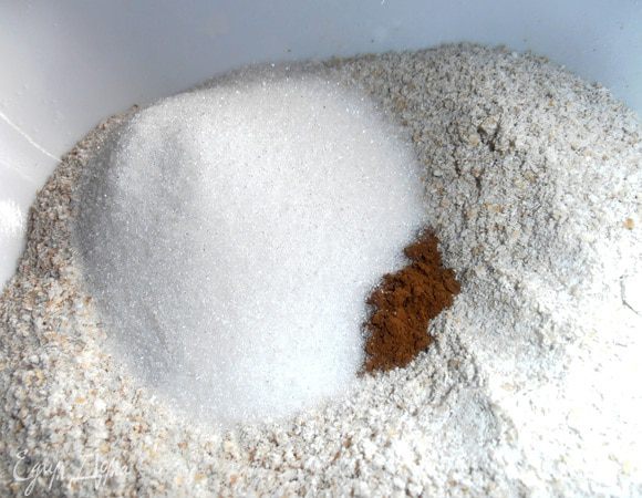 Сахар... Нам хватило 100 г!