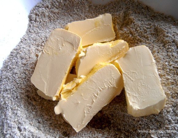 Мягкое масло кусочками...