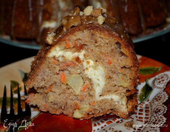 Подаем к столу, разрезав на порции. Приятного аппетита!!!