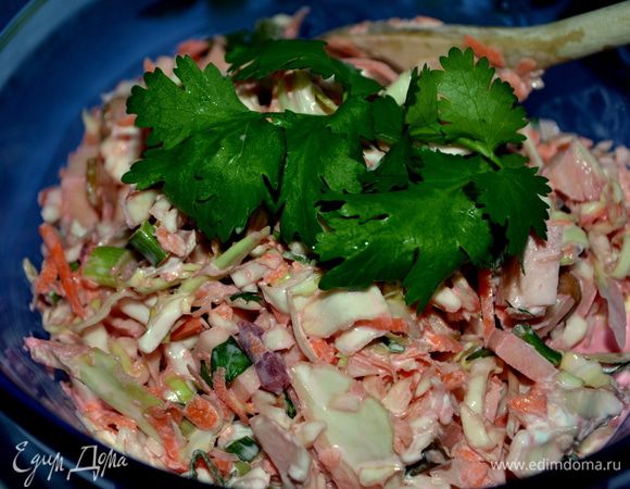 Добавить майонез и перемешать, подавать к столу. Приятного аппетита!!!