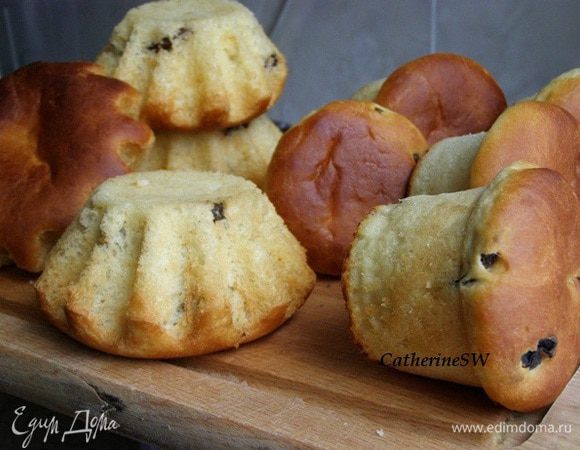 Выпекаем при температуре 210 градусов в нижней трети духовки около 15 минут