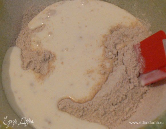 Теплый кефир.