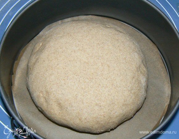 Подобьем, сформируем буханку, снова в теплое место мин на 30.