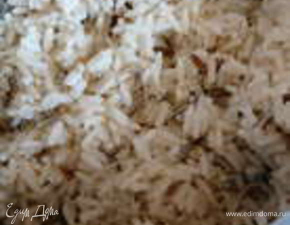 Рис отварить до готовности в подсоленной воде. Рис должен быть рассыпчатым. 