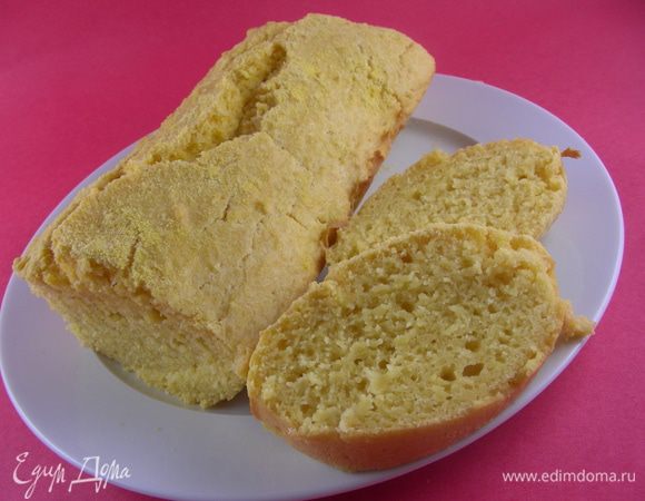 Достаем хлебушек из духовки. Желательно ему дать отдохнуть минут 15, а затем его можно доставать из формы. Можно его подавать к основным блюдам и особенно супам. В холодном виде тоже очень вкусный. Приятного аппетита))
