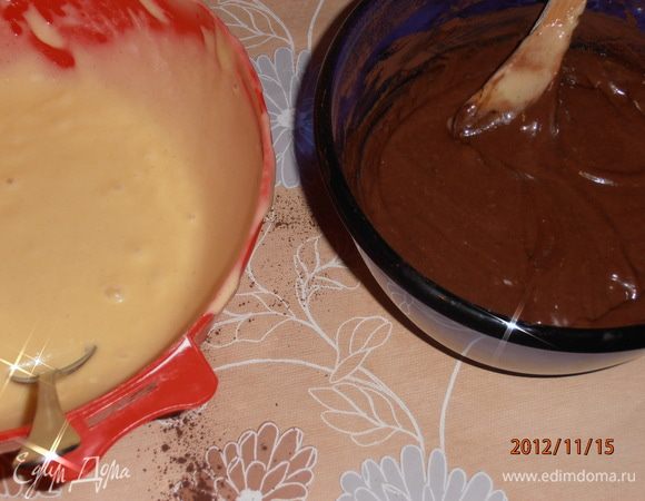 Разделить на 2 части и в одну добавить какао.