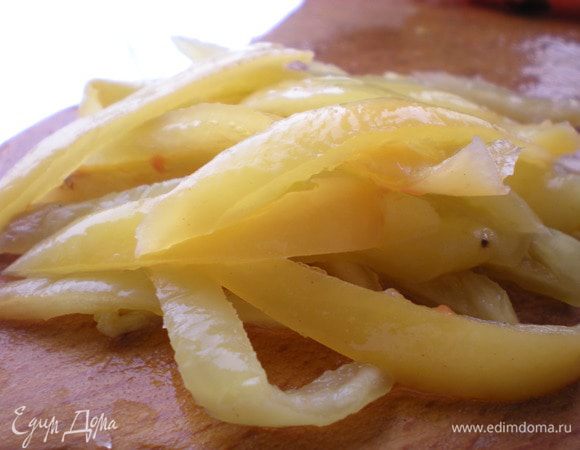 Тем временем перец  

