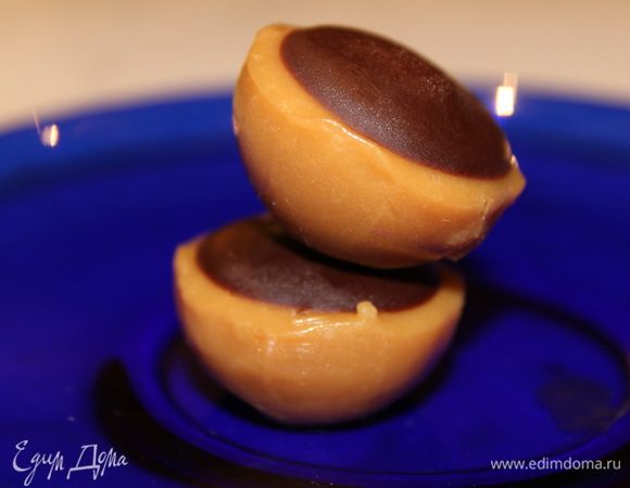 Конфетки ручной работы готовы. Очень вкусные, как настоящие тоффи известной фирмы))) 