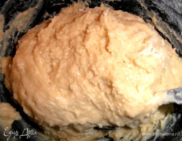 Тесту дайте немного постоять. Я делала его заранее и убирала даже в холодильник. 