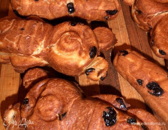 Вот такие загорелые мишки (6 штук) и шишки (3 штуки) выскочили из формы!