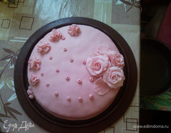 Для украшения использовала мастику. 
Приятного всем аппетита!