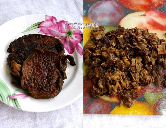 Сухие грибы замачиваем на 30 минут, затем хорошо промываем под проточной водой и отвариваем. Сцеживаем грибы (сохранив жидкость). Мелко нарезаем.