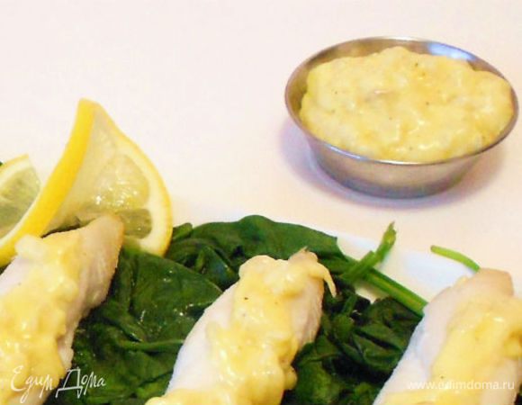 Обычно соус выглядит вот так, а сегодня я отвлеклась и чуть-чуть "зарумянила" его.(((