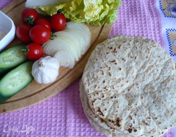 Выкладываем начинку любую!!