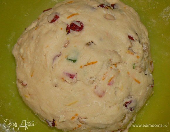 замесить мягкое тесто