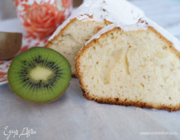 Кексу дать остыть и посыпать сахарной пудрой. Приятного кофепития или чаепития!!!