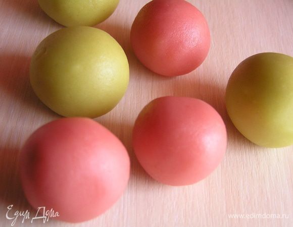 скатать шарики, 