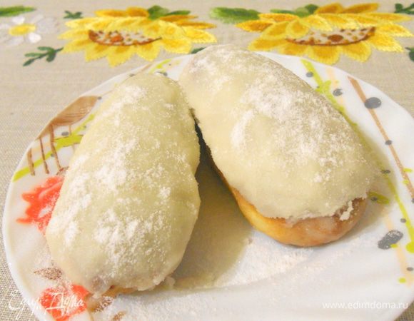 Остывшие булочки смазать помадкой.Приятного чаепития.