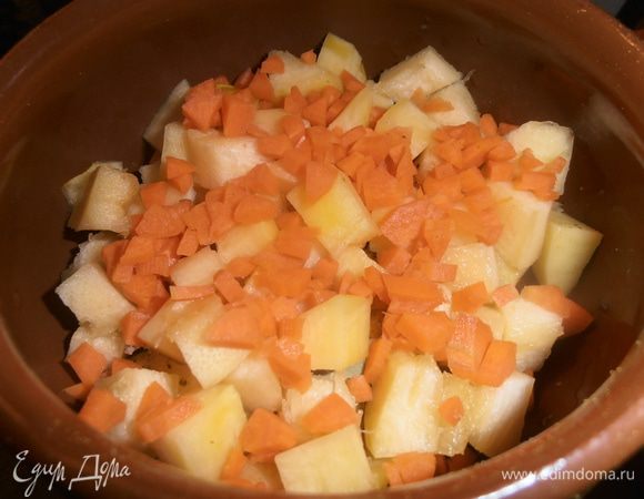 Рассыпаем сверху на кабачки!