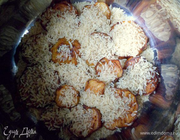 присыпаем рисом