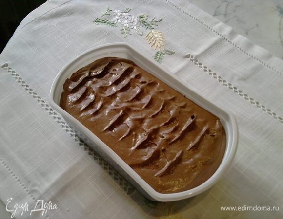 Все аккуратно перемешать...вылить в форму и поставить в морозильную камеру на 30 минут