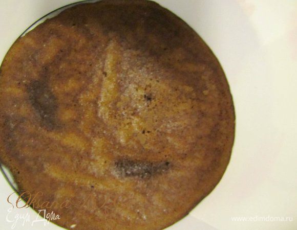 Перемазать коржи кремом.