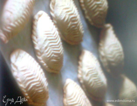 Печем в духовке 10-15 мин. при температуре 160-180 гр. Нужно обратить внимание на то, чтобы верх шекербуры не покраснел. Она должна хорошо пропечься, но оставаться молочно-белой.