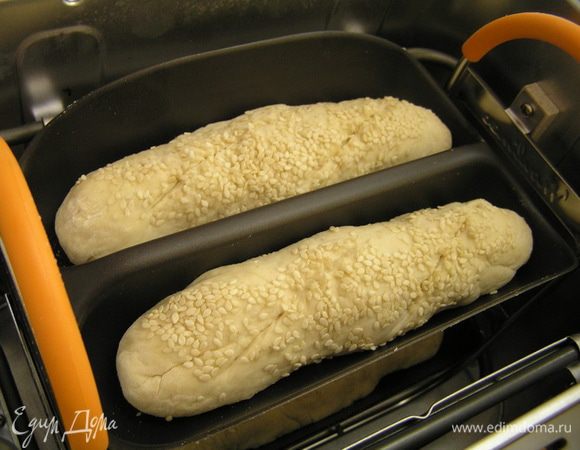 Выложить на подставку, поместить в хлебопечку. Снова нажать "Старт", программа продолжится. 